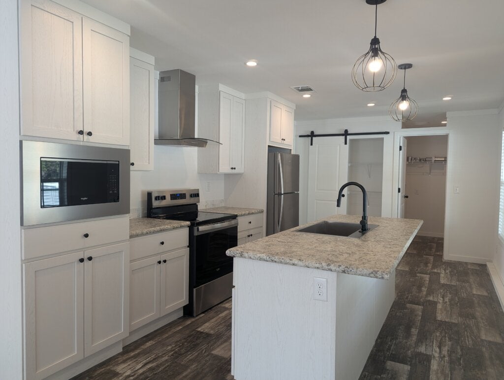 127 Coral Crest Dr