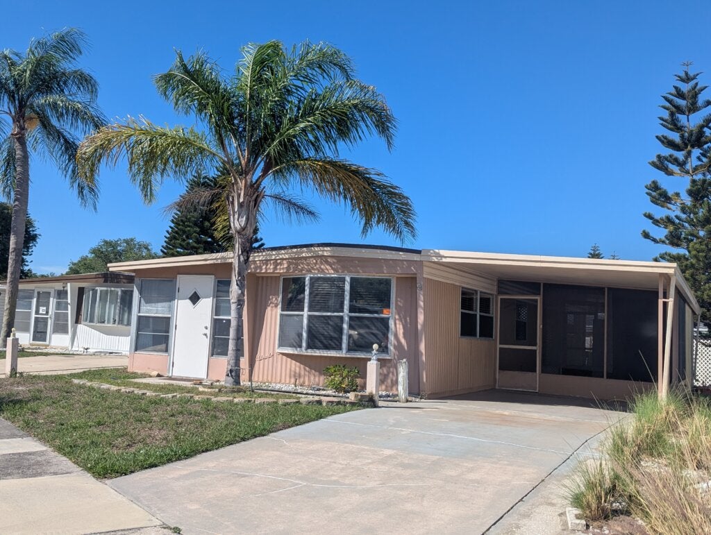131 Pioneer Ln