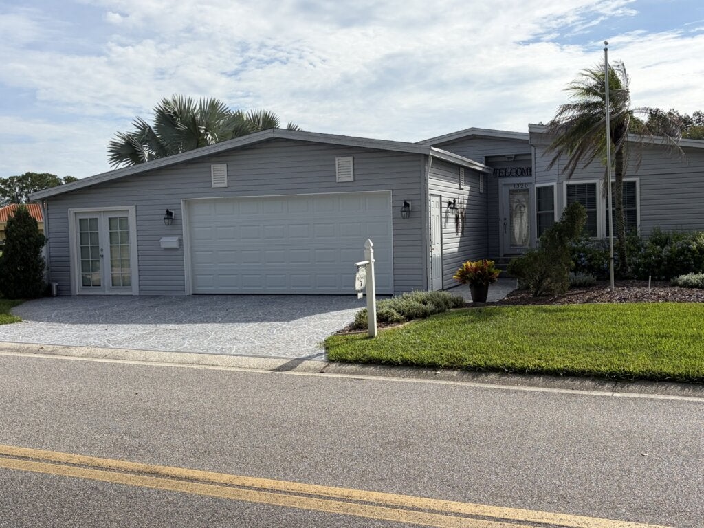 1320 Big Cypress Blvd
