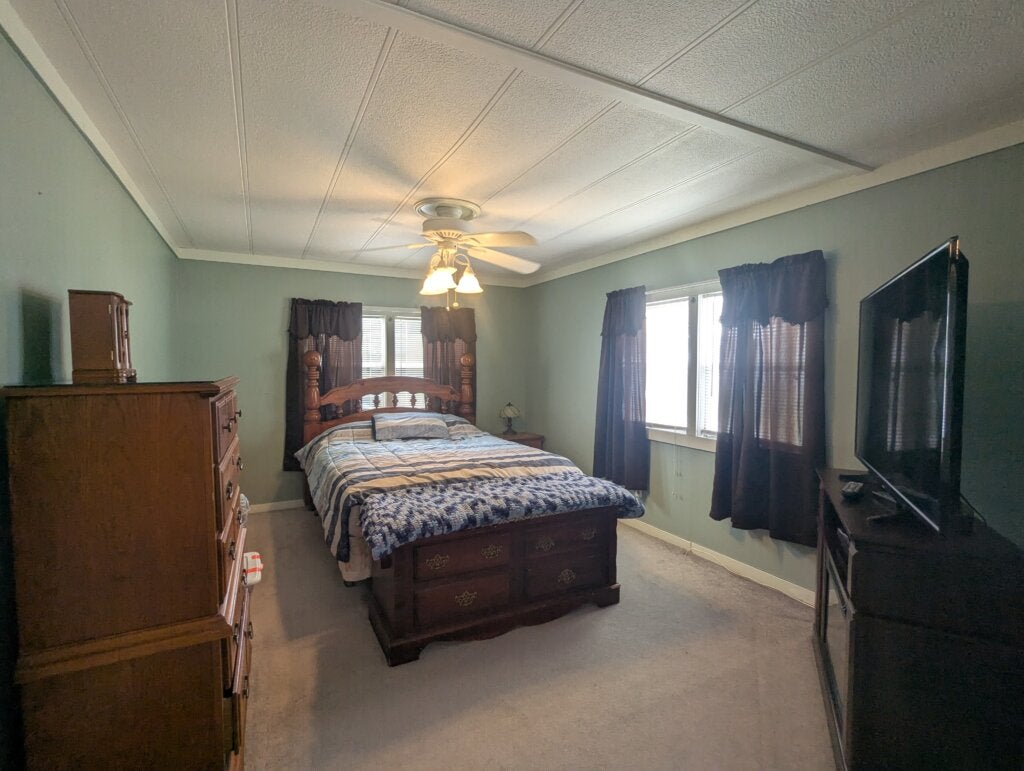 134 Coral Crest Dr