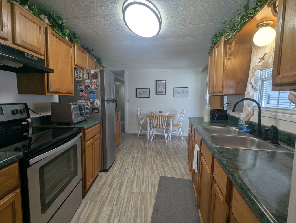 134 Coral Crest Dr