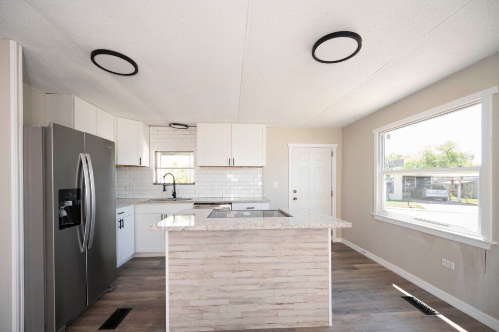 138 Pioneer Ln
