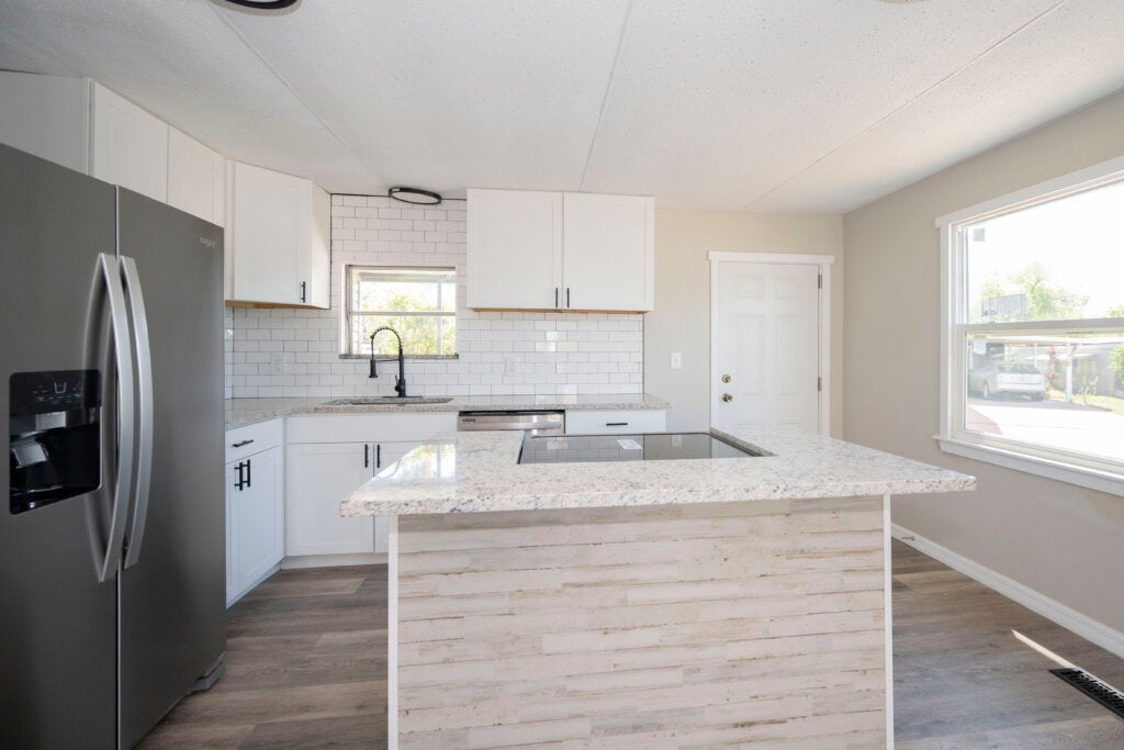 138 Pioneer Ln