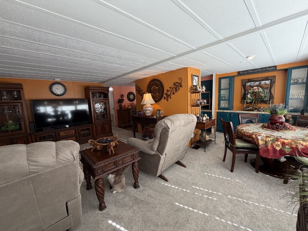1400B W Gleneagles Rd