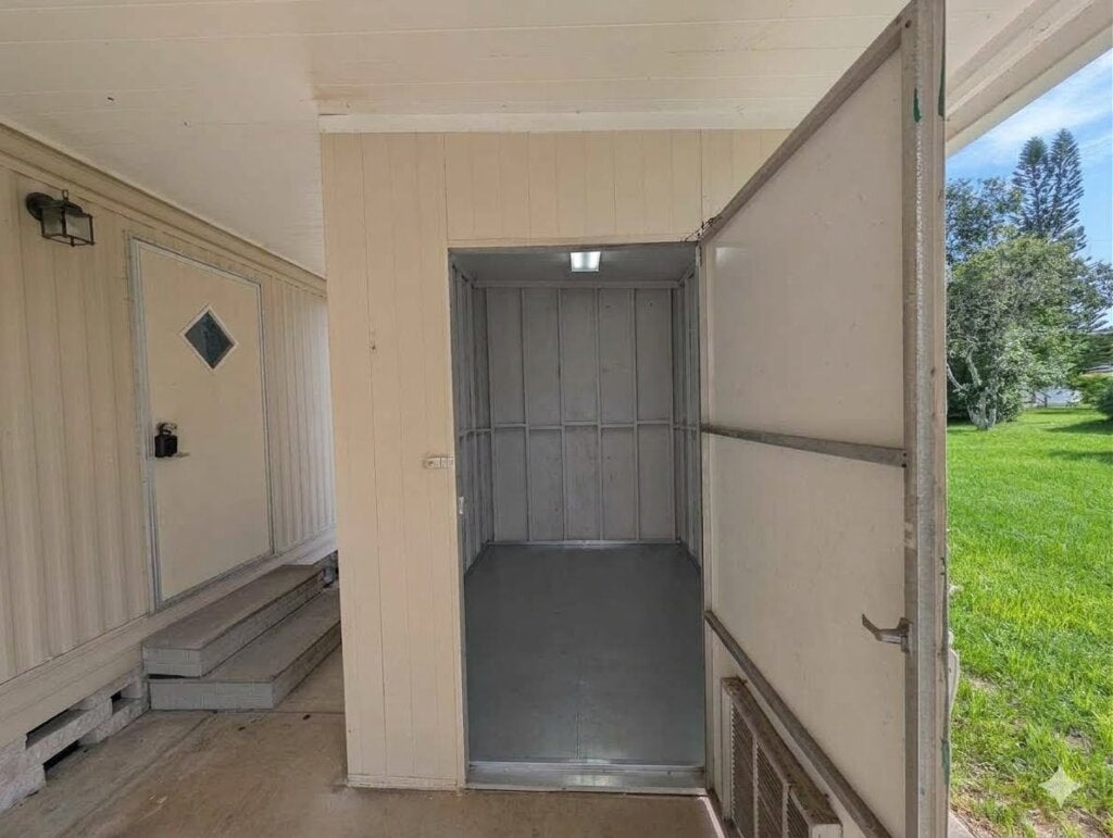 15 Sophia Avenue