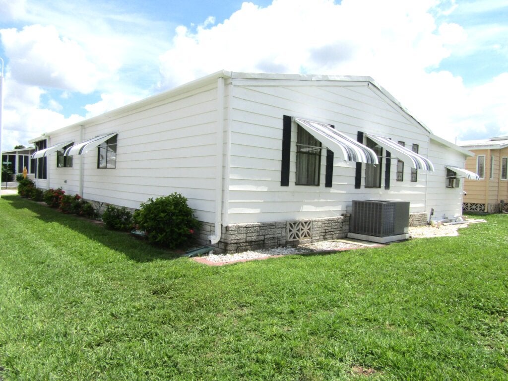 152 Daquiri Court