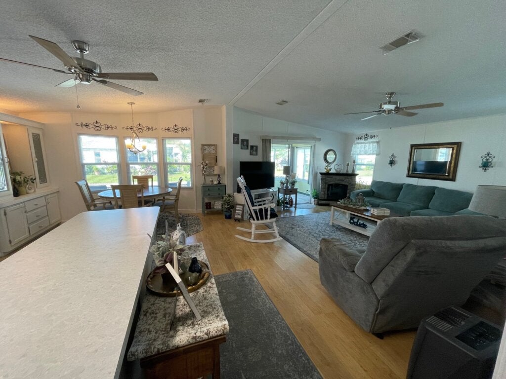 1615 Big Cypress Blvd