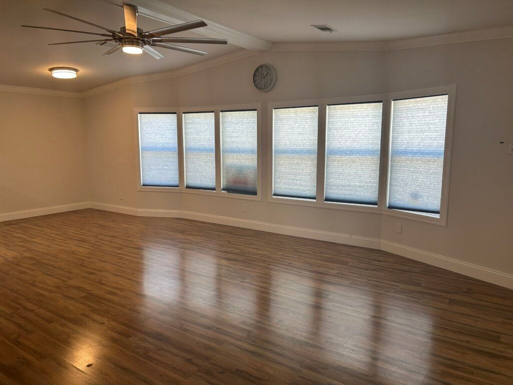 17 Tafel Court