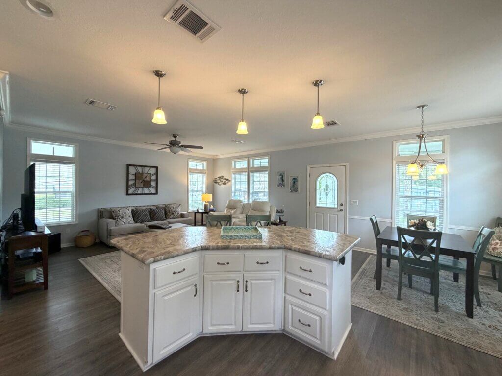 1702 D W Glenegles Road