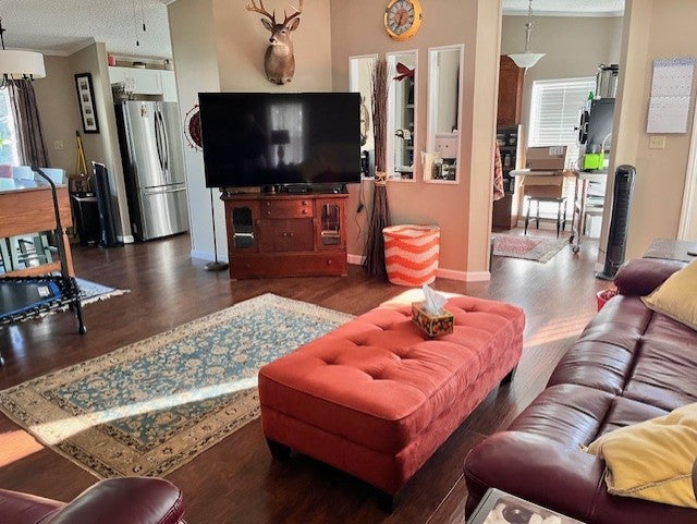1821 Cypress Point