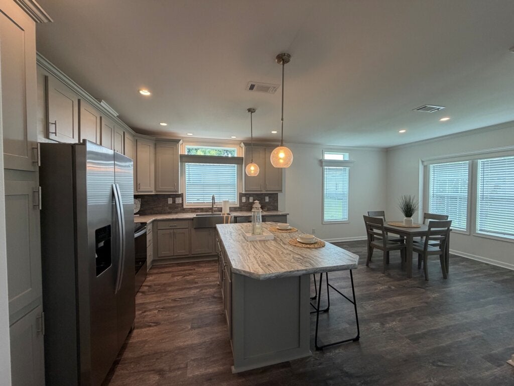 1902 C West Gleneagles Rd