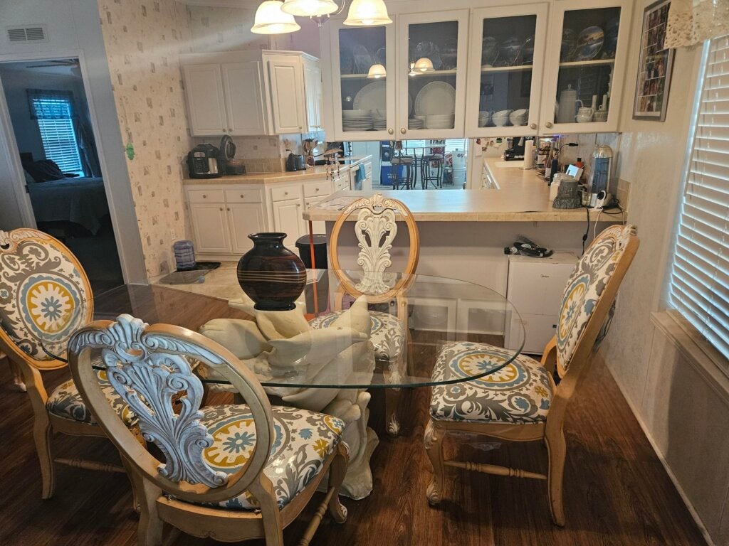 1935 Chris Drive
