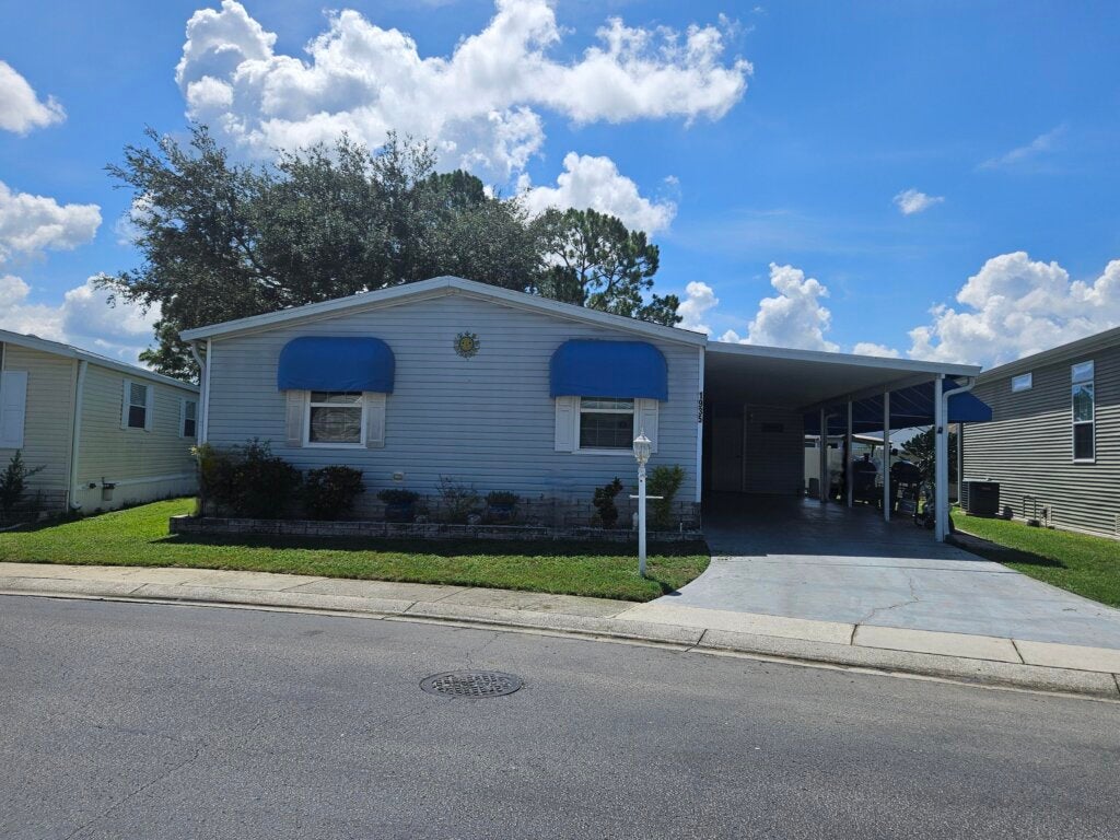 1935 Chris Drive