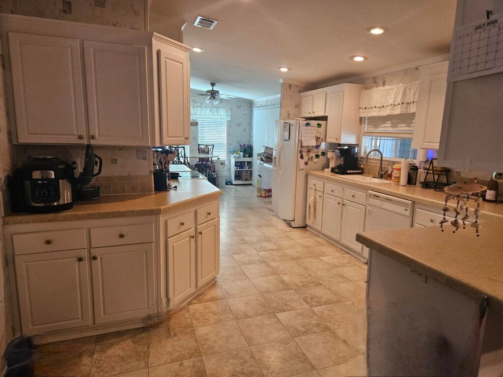 1935 Chris Drive