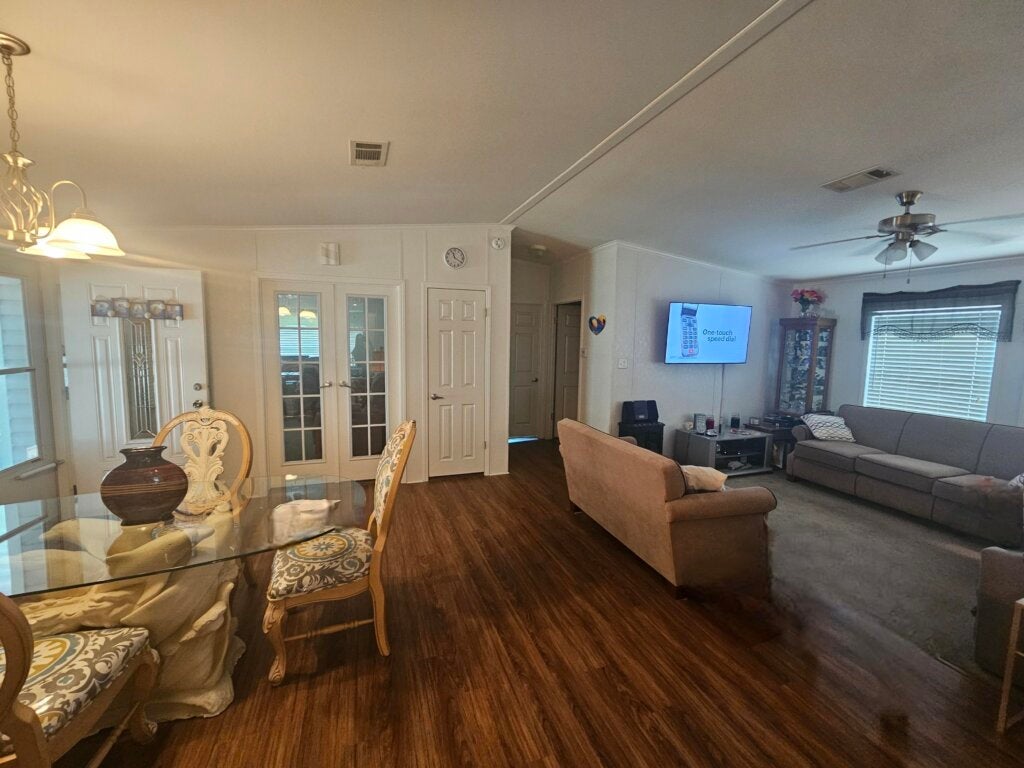 1935 Chris Drive