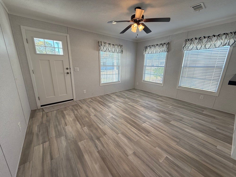 202 C E Gleneagles Rd