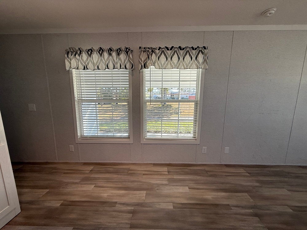 202 C E Gleneagles Rd