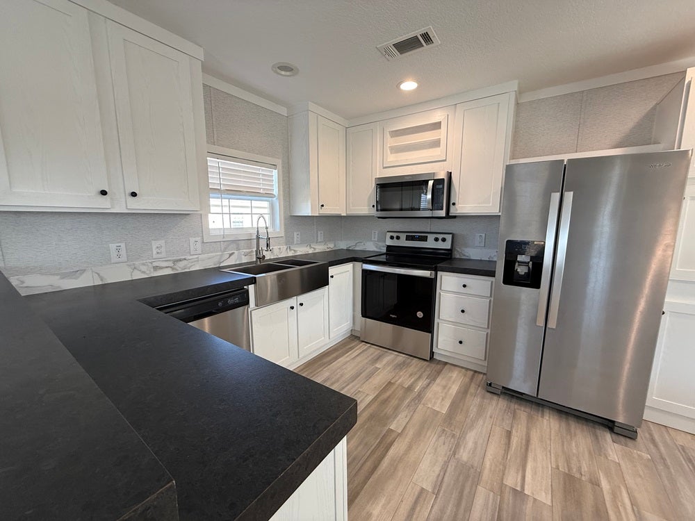 202 C E Gleneagles Rd