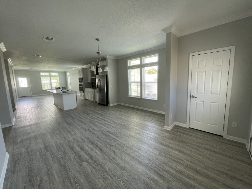 20505 Tahitian Blvd.