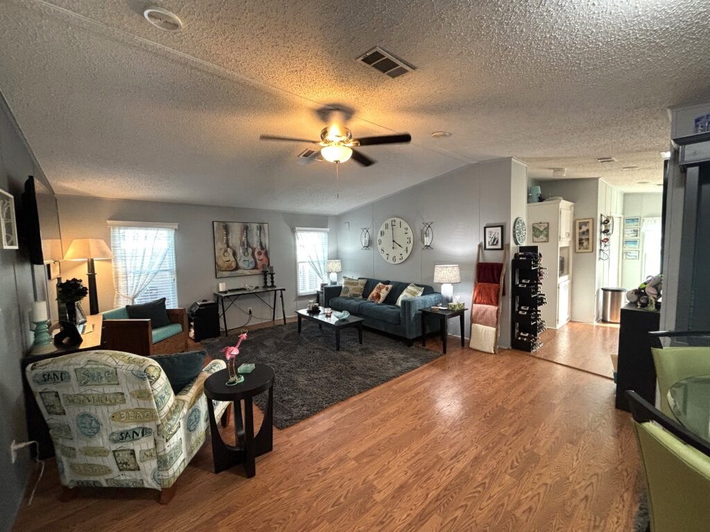 2074 Red Cedar Dr