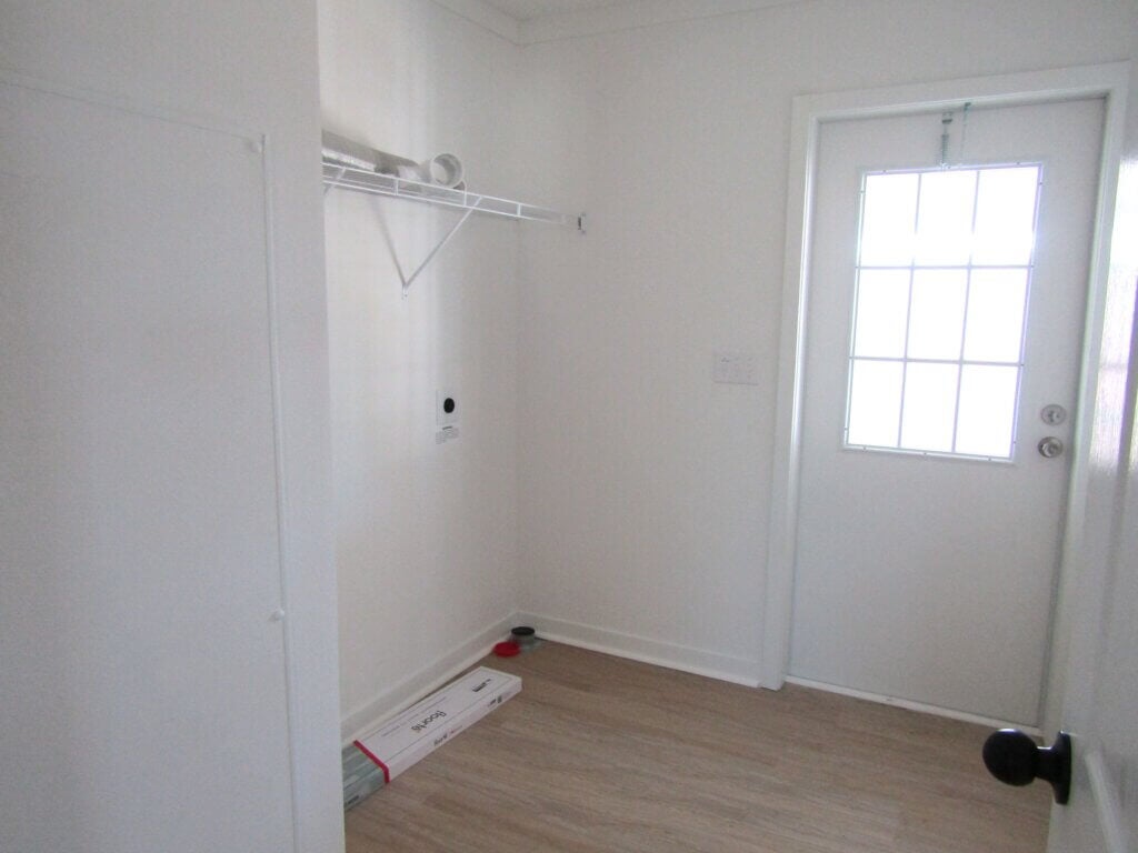 21 Hanna Court