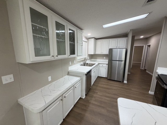 2104 Moorhen Court