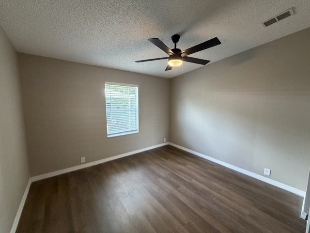2104 Moorhen Court