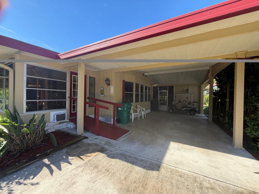 211A E Gleneagles Road