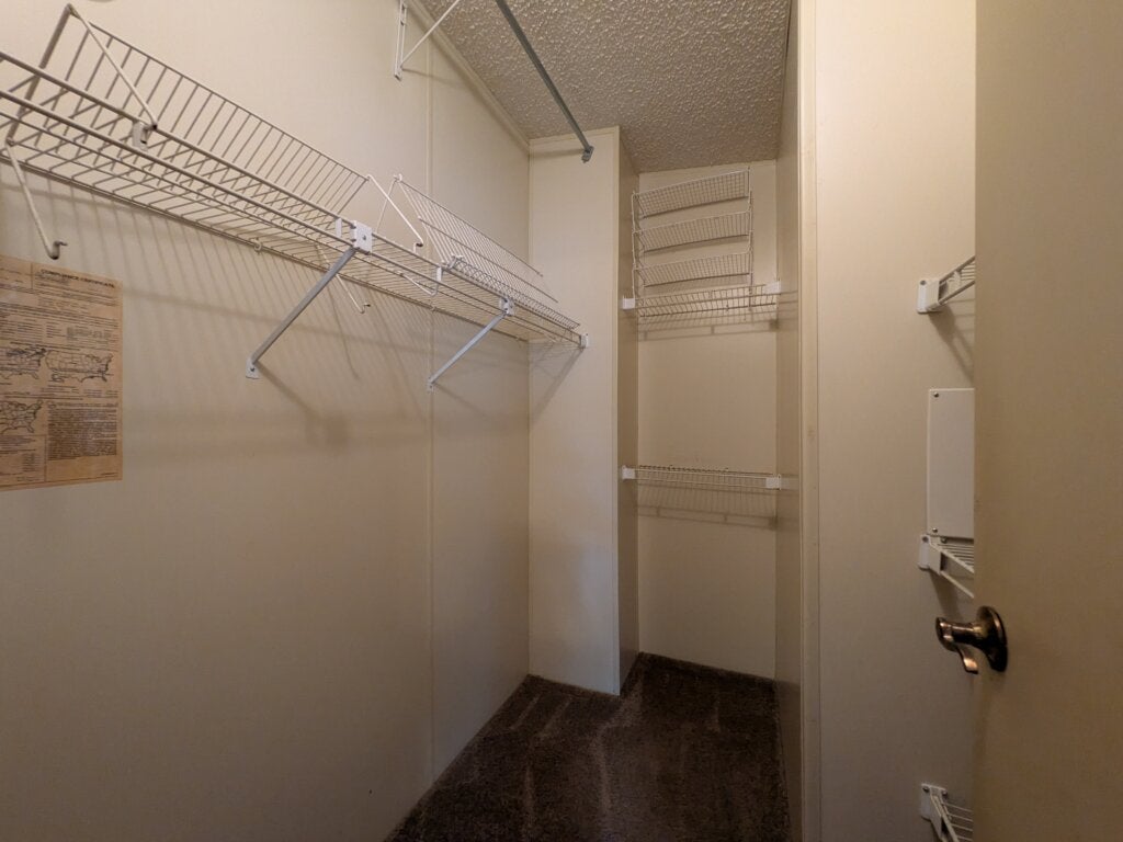 215 Taho Circle