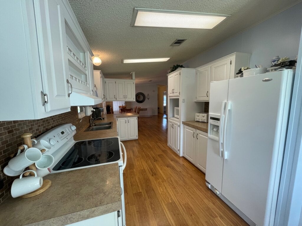 2172 Big Cypress Blvd