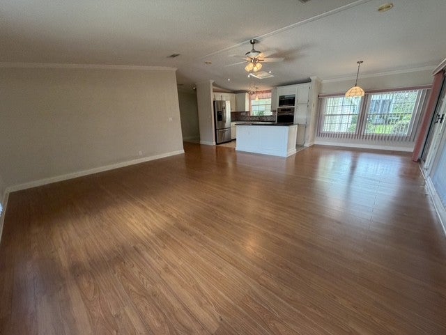 2320 Prestwick Pass