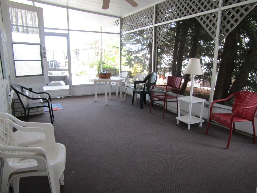 24 Macoris Court