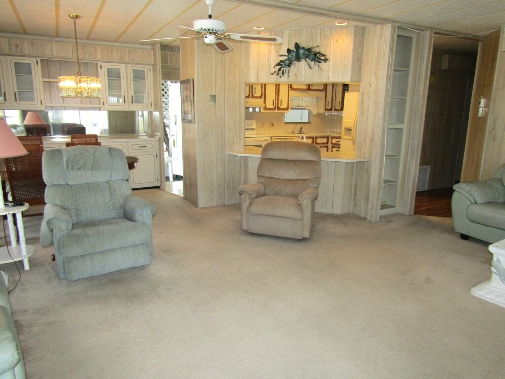 24 Macoris Court