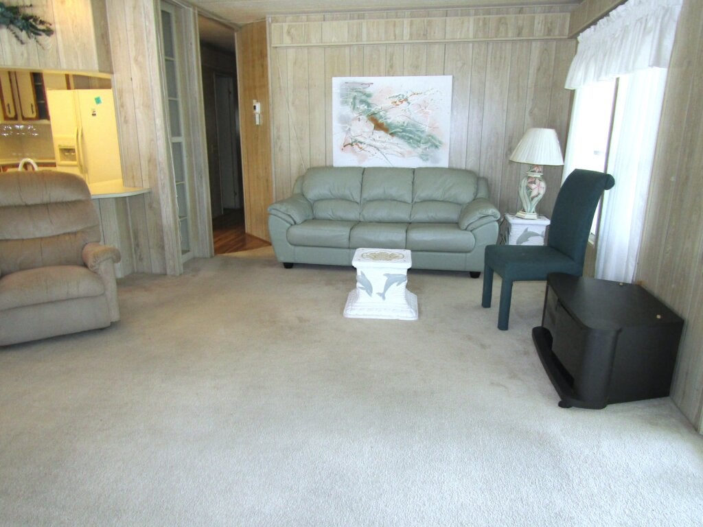 24 Macoris Court