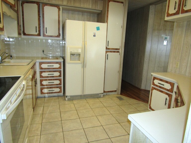 24 Macoris Court