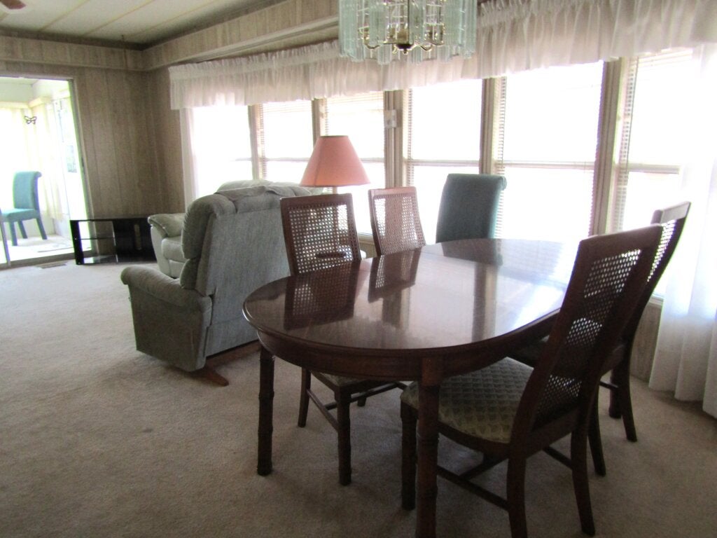 24 Macoris Court