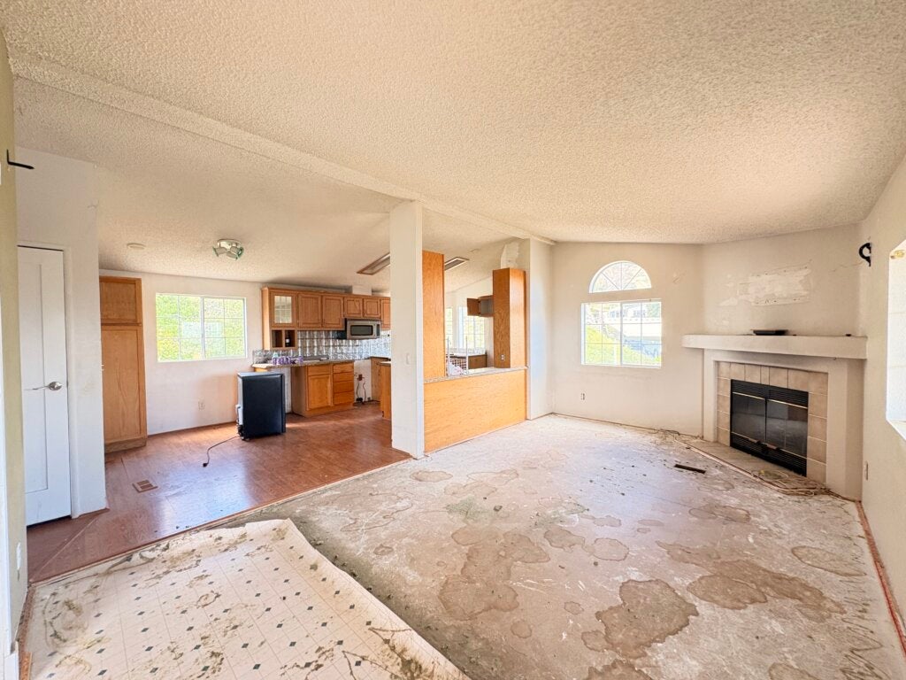 24303 Woolsey Canyon Rd. #126