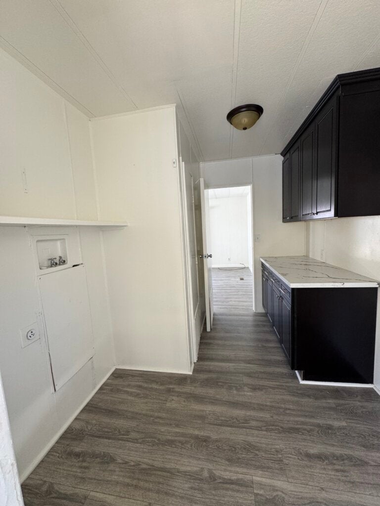 24303 Woolsey Canyon Rd.  #86