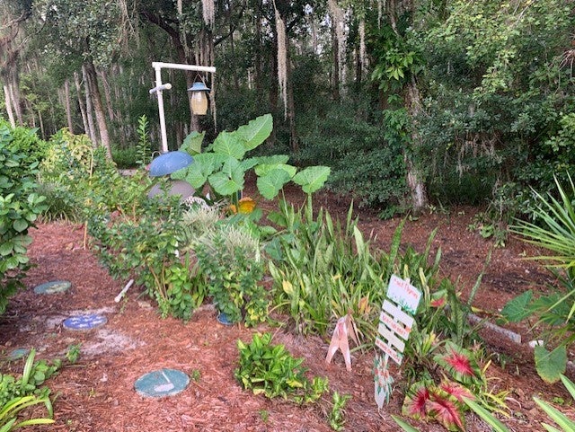 2437 Sandcrane Trail