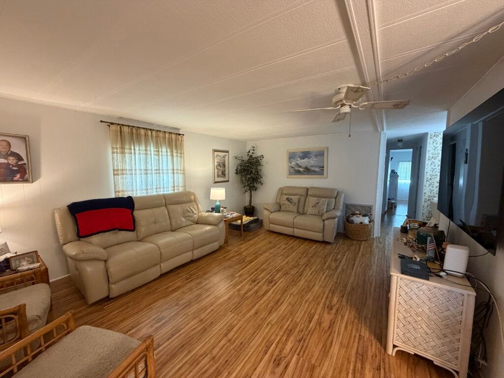 25 Ocoa Court