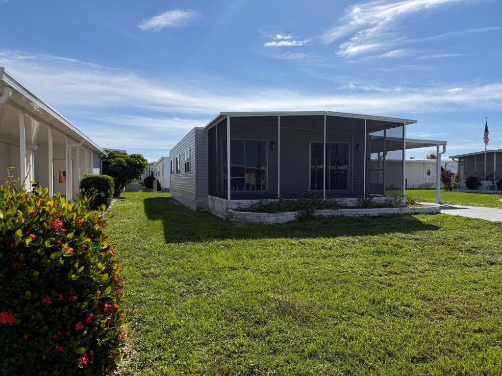 26 Luana Court