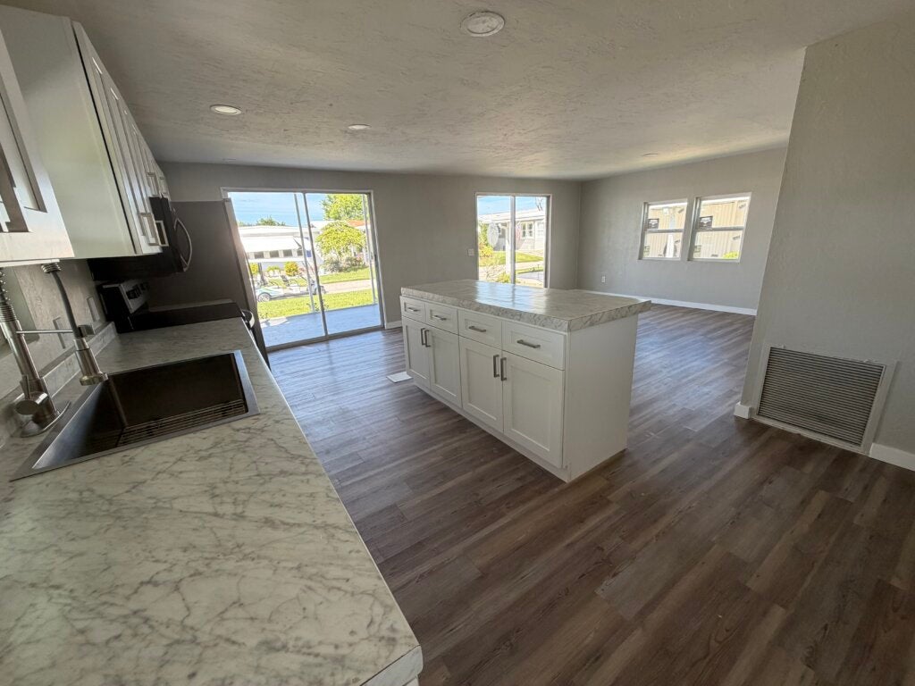 26 Luana Court