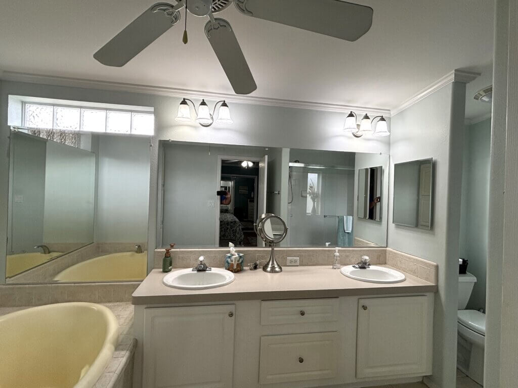 2816 Peavine Trail