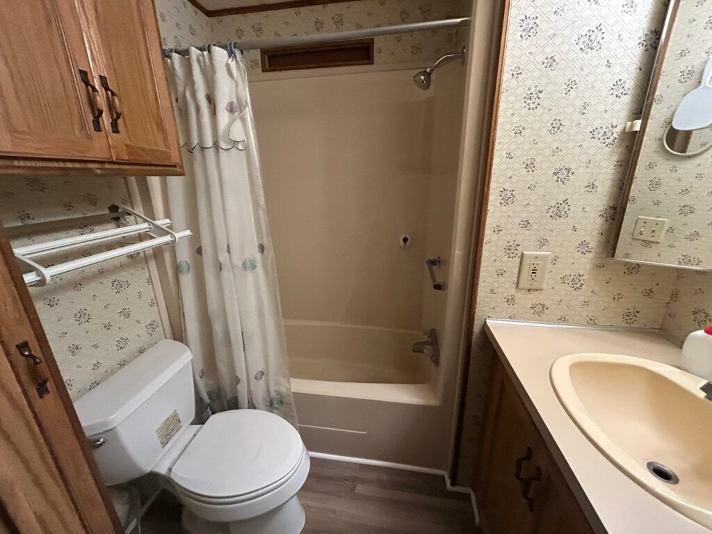 28229 CR 33, Lot E064