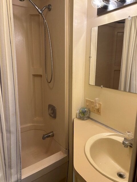 28229 CR 33, Lot W088