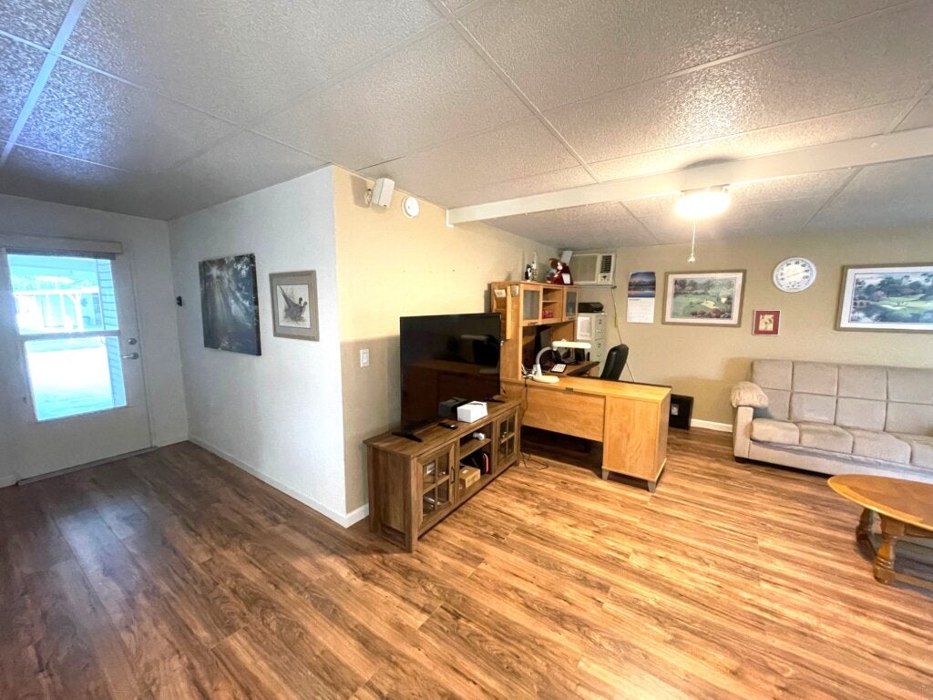 2878 Peavine Trail