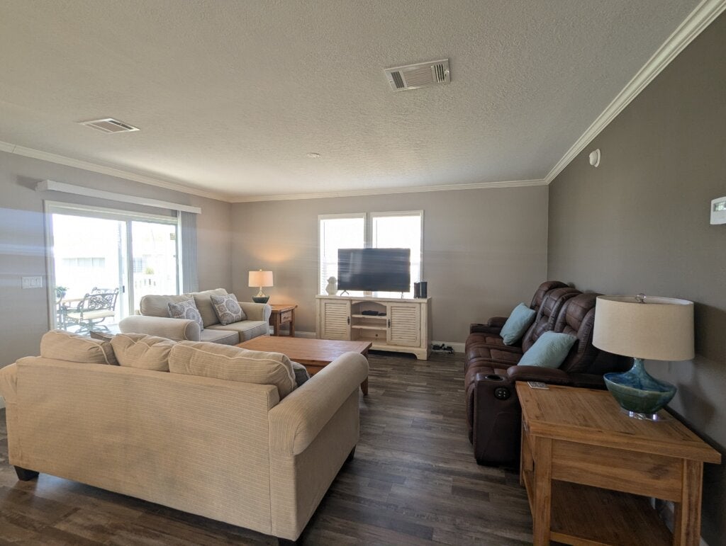 2914 Fox Branch Court