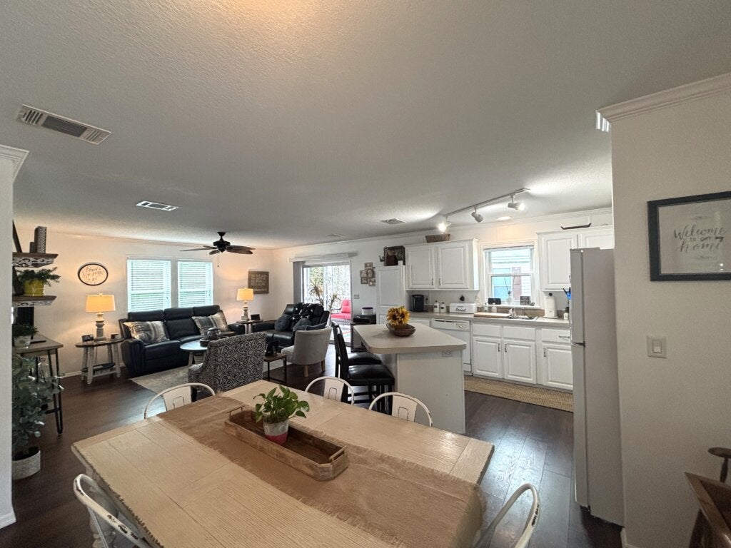 2999 Peavine Trail
