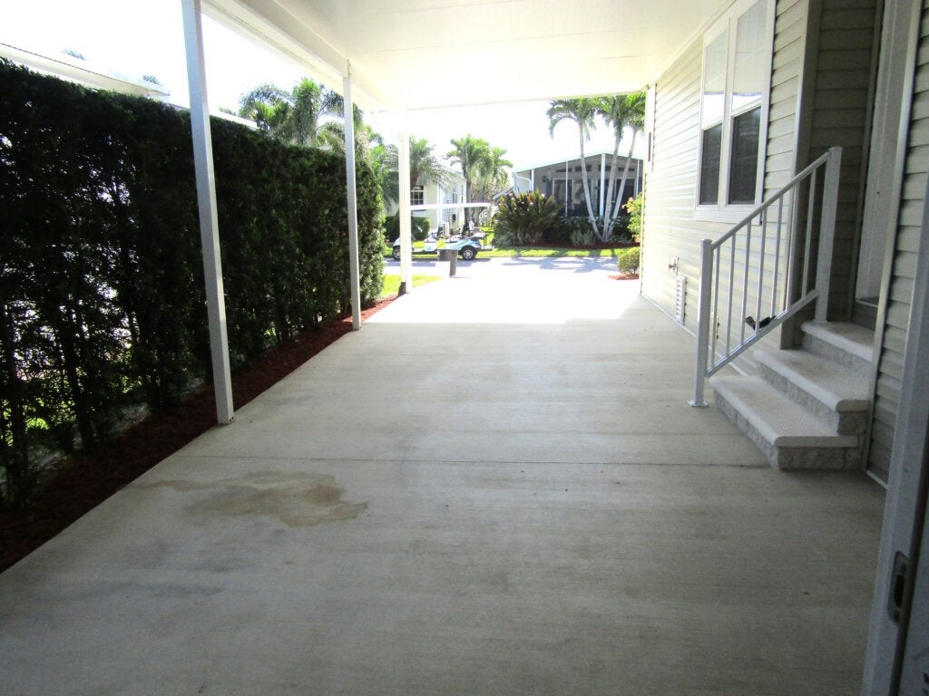 3 Banza Court