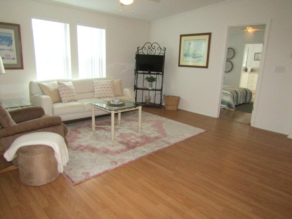 3 Esper Court